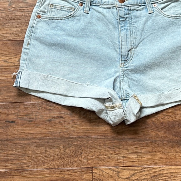 Universal Thread Women’s High-Rise Vintage Stretch Midi Shorts Size 8 NWT - Picture 2 of 6